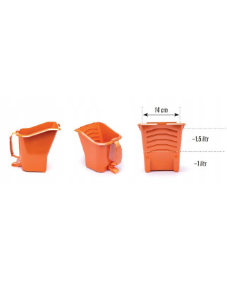 Paint Pail Motive